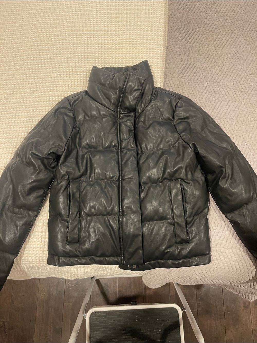 Abercrombie & Fitch Black Quilted Bomber Jacket